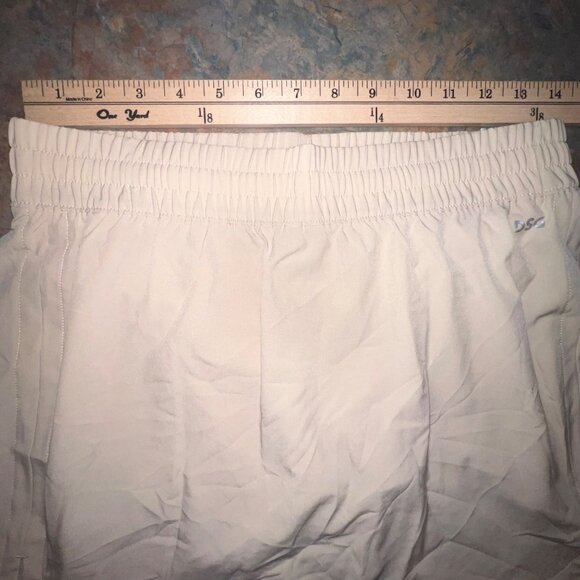 DSG Women's Mid-Rise Stride Skort, Small, Beige - Picture 4 of 9